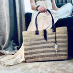 CISSI eksklusiv skulderveske med skinnrem