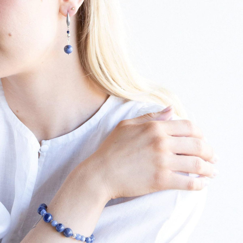 Armbånd med halvedelstener - Blå lapis lazuli og agat