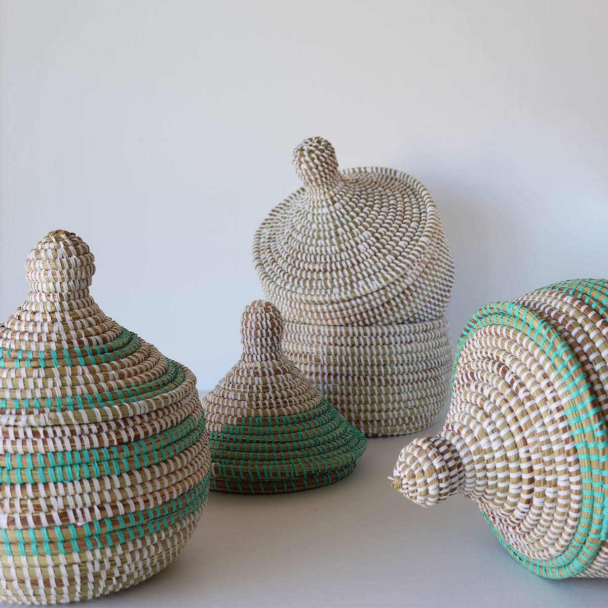 Savannenkurv mini - Hvit natur